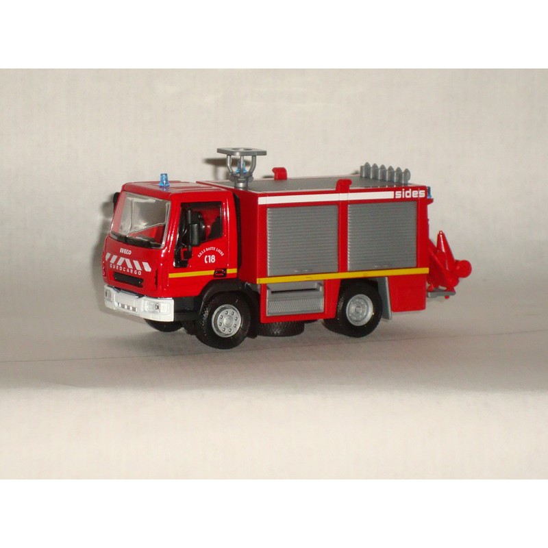 Vehicule pompier deals miniature solido